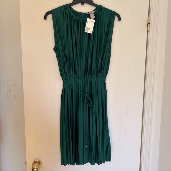 Sleeveless Plissé Forest Green Knee-length Summer Dress H&M - Picture 1 of 6
